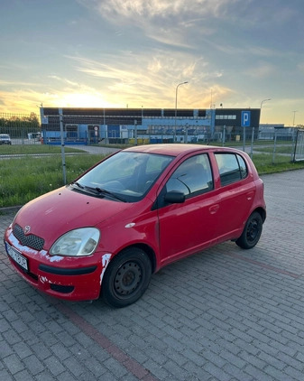 Toyota Yaris cena 2300 przebieg: 406000, rok produkcji 2004 z Gniewkowo małe 37